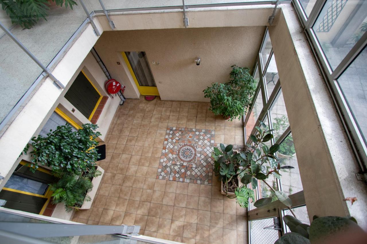 La Maison D'Antonin Nîmes Extérieur photo