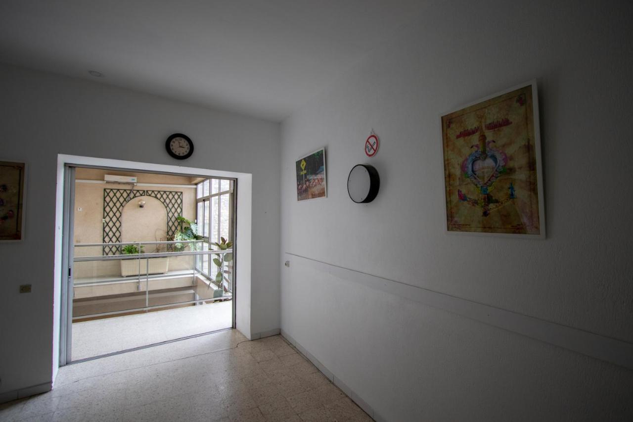 La Maison D'Antonin Nîmes Extérieur photo