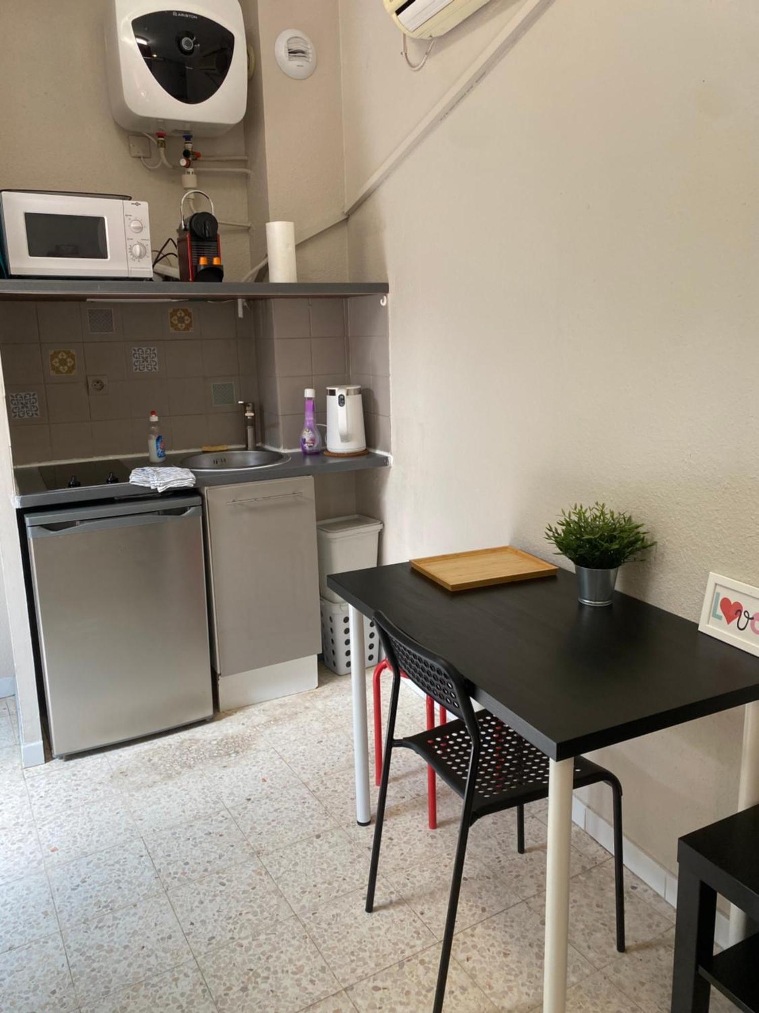 Appartement La Maison D'Antonin à Nîmes Extérieur photo